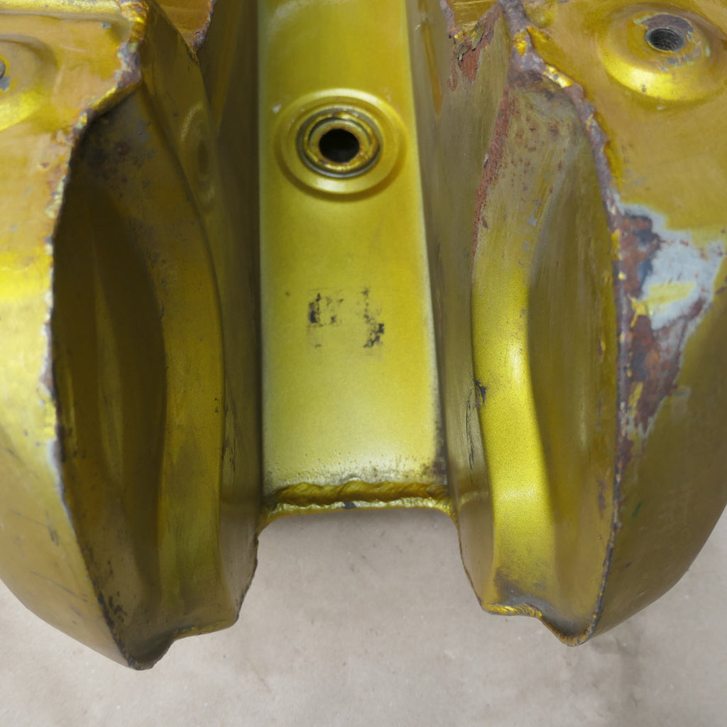 Triumph T140 Tiger Bonneville UK Spec ,Fuel Tank, Used Gold For Restoration
