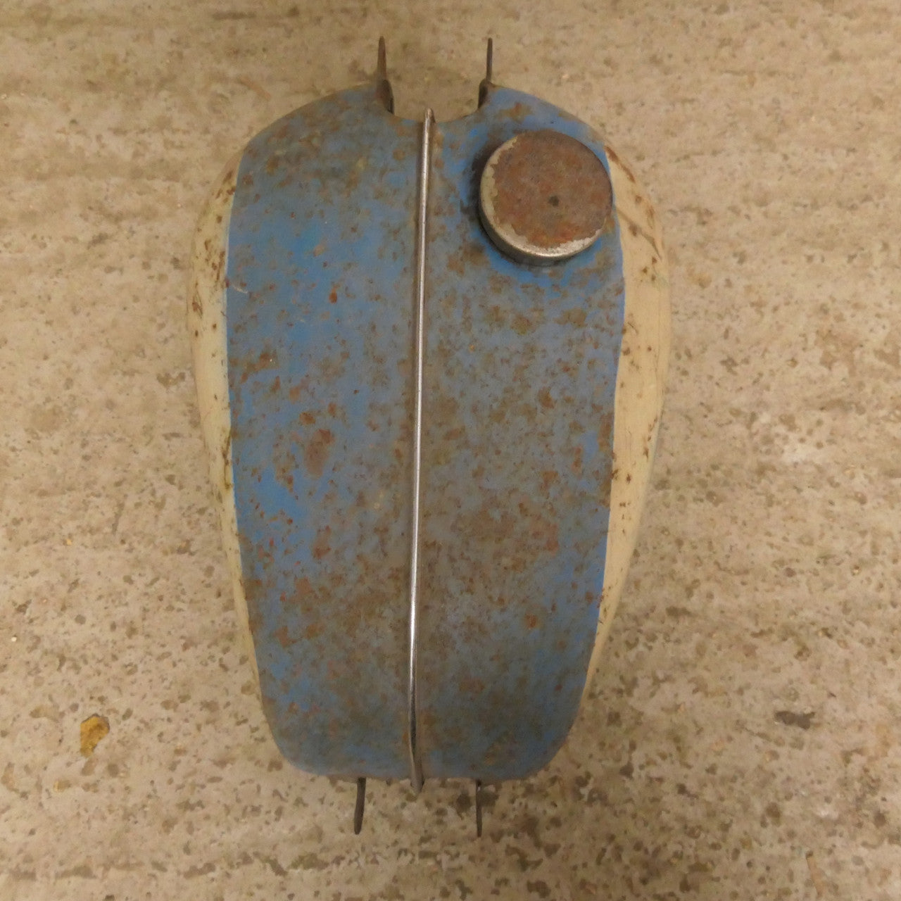BSA Bantam D7 ,Petrol Tank for restoration,
