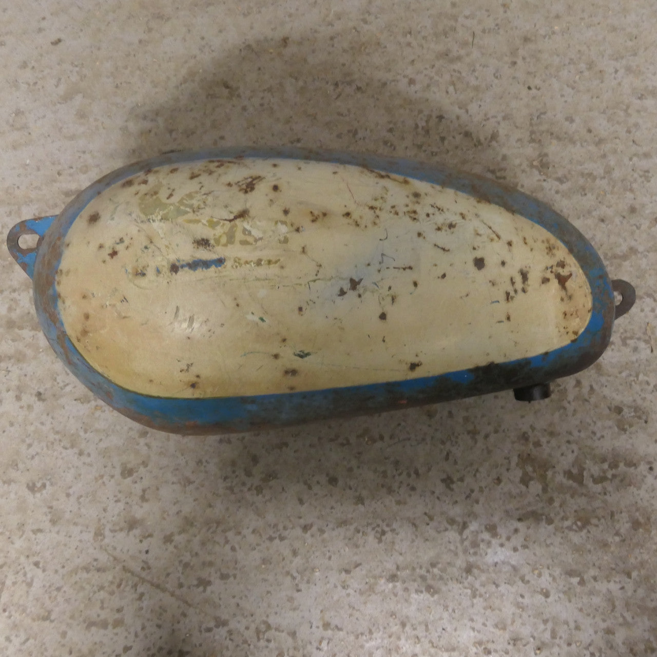 BSA Bantam D7 ,Petrol Tank for restoration,