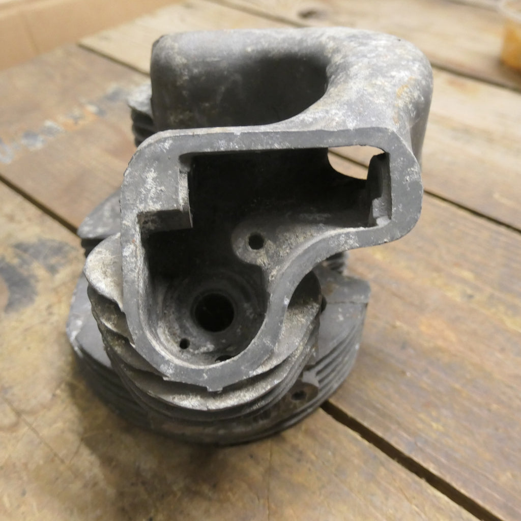 Triumph Tiger Cub ,T20 Cylinder Head, two broken fins