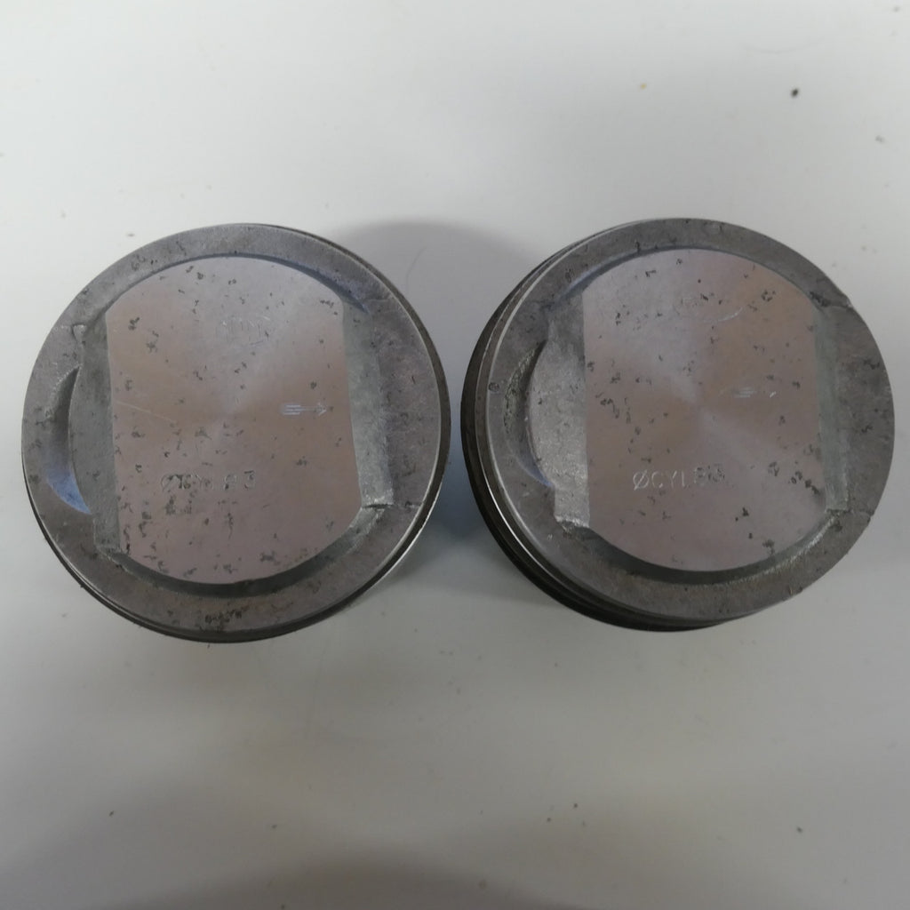 Moto Guzzi T3 Genuine NOS ,Pistons Rings,Circlips & Gudgeon Pins Made In Italy