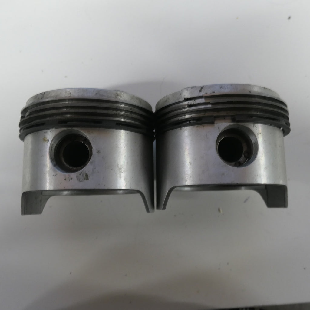 Moto Guzzi T3 Genuine NOS ,Pistons Rings,Circlips & Gudgeon Pins Made In Italy