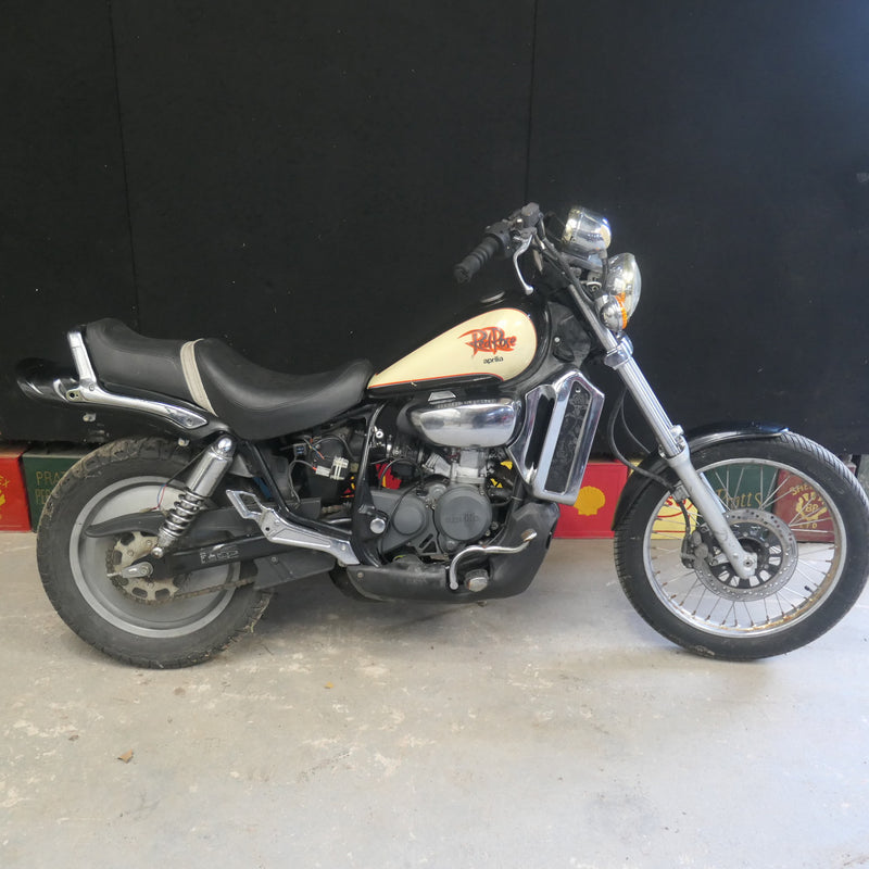 Aprilia Red Rose 125c, two stroke, Cruiser Style.