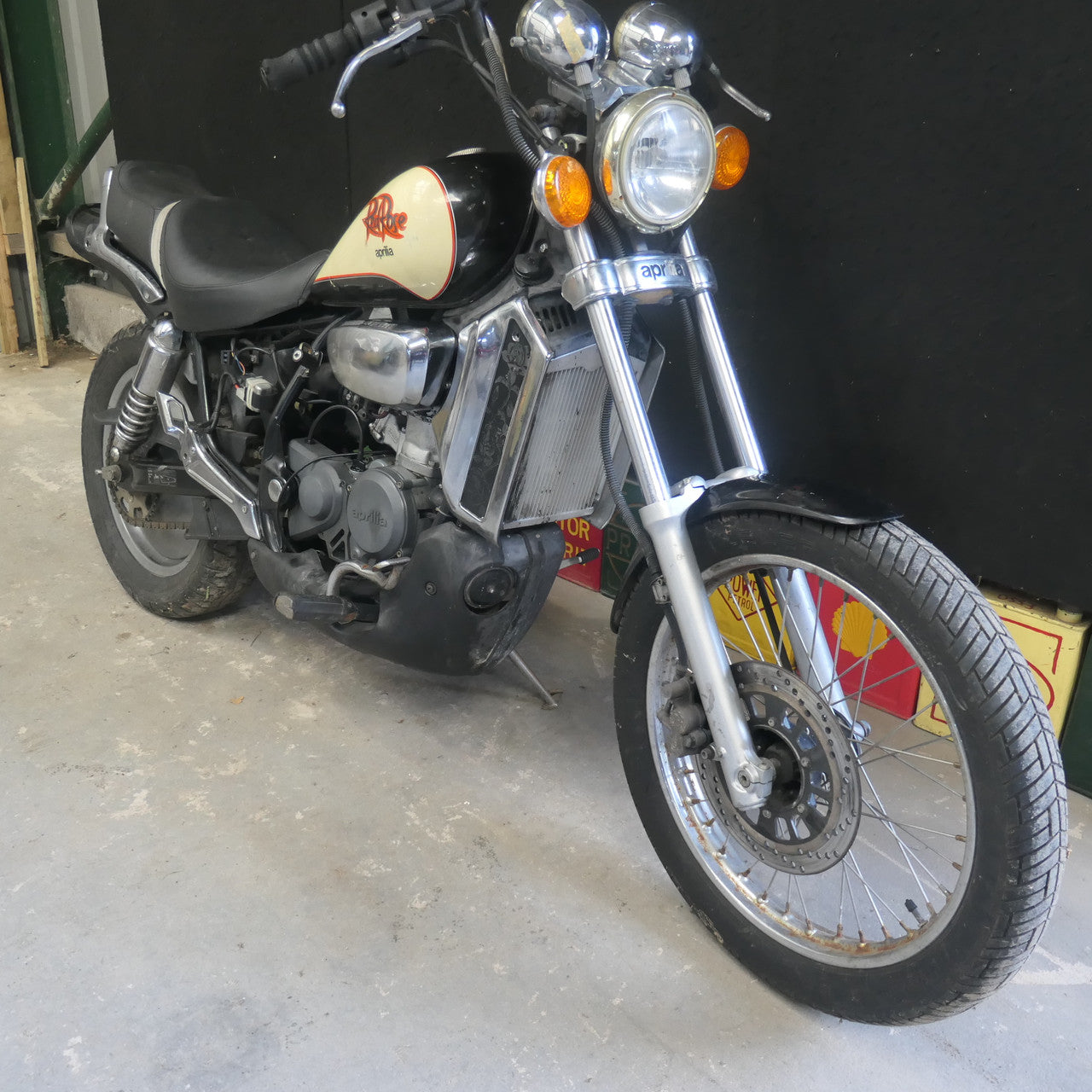 Aprilia Red Rose 125c, two stroke, Cruiser Style.