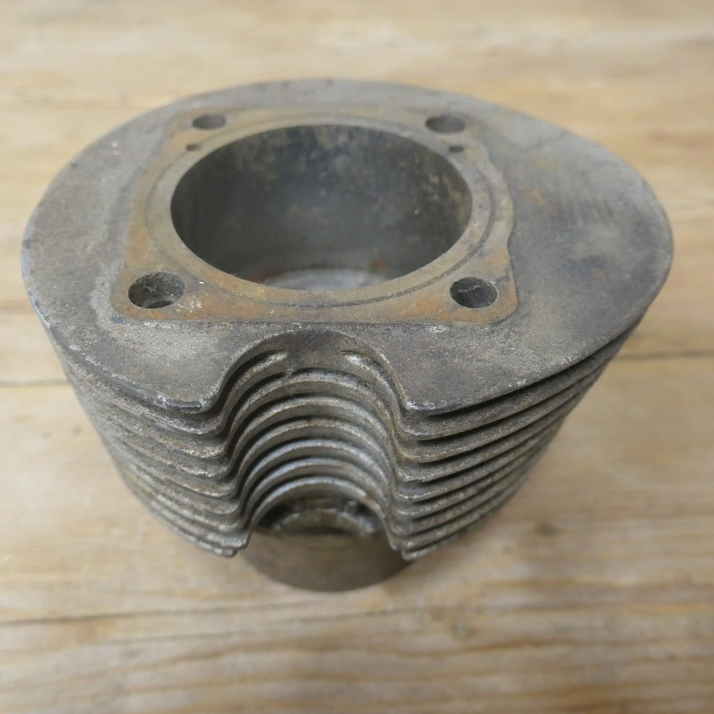 Triumph Tiger Cub T20 ,Head Barrel Piston with Valves, etc