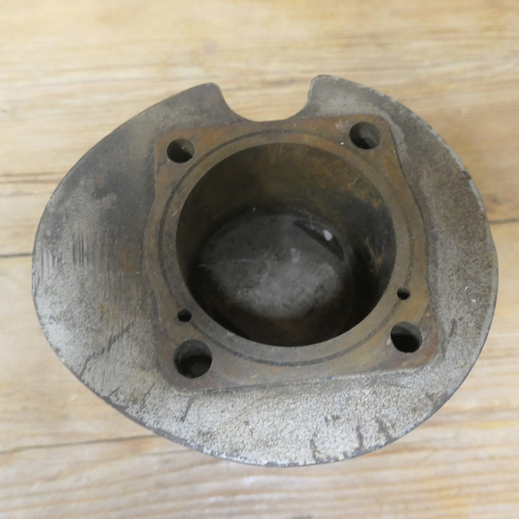 Triumph Tiger Cub T20 ,Head Barrel Piston with Valves, etc