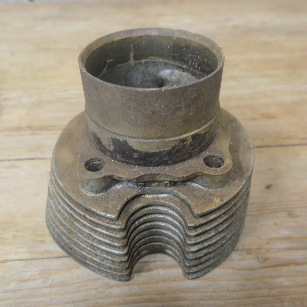 Triumph Tiger Cub T20 ,Head Barrel Piston with Valves, etc