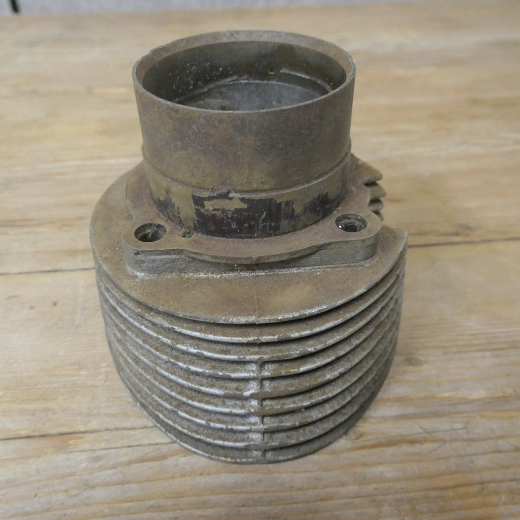Triumph Tiger Cub T20 ,Head Barrel Piston with Valves, etc