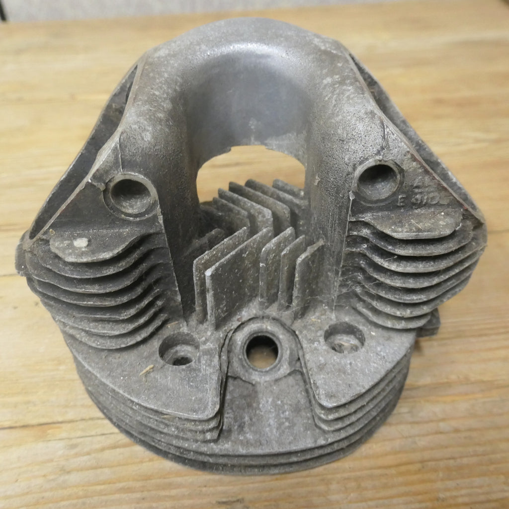 Triumph Tiger Cub T20 ,Head Barrel Piston with Valves, etc