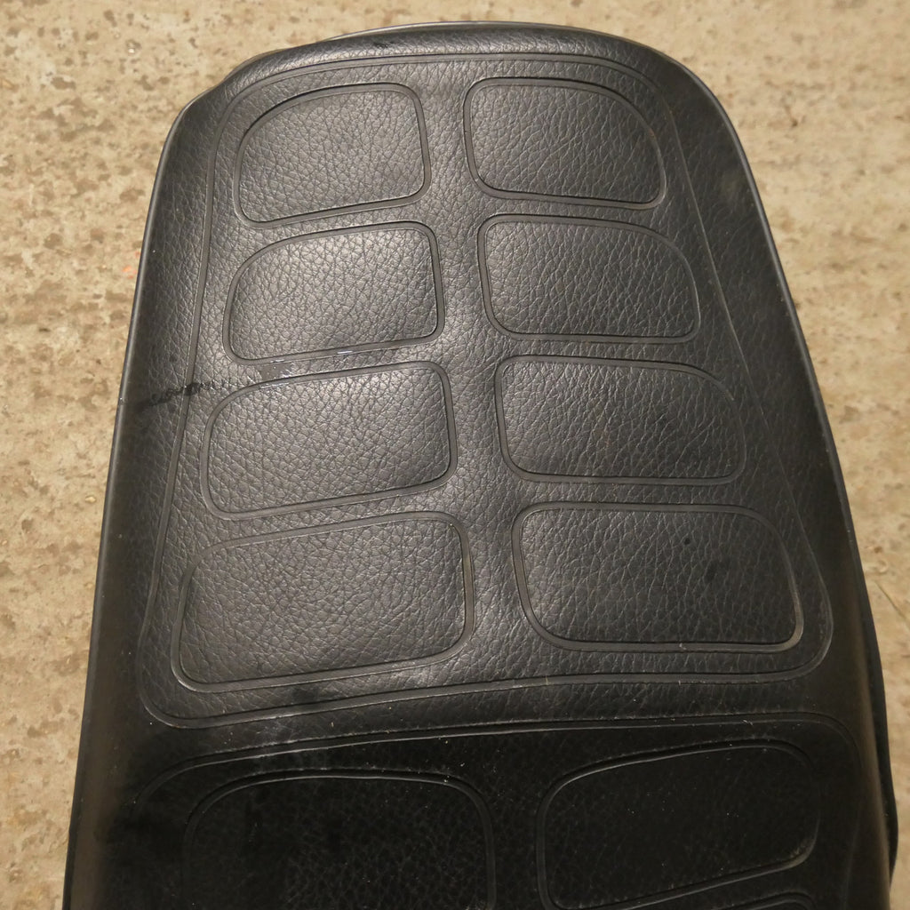 Suzuki GN125 ,GN250 Seat,
