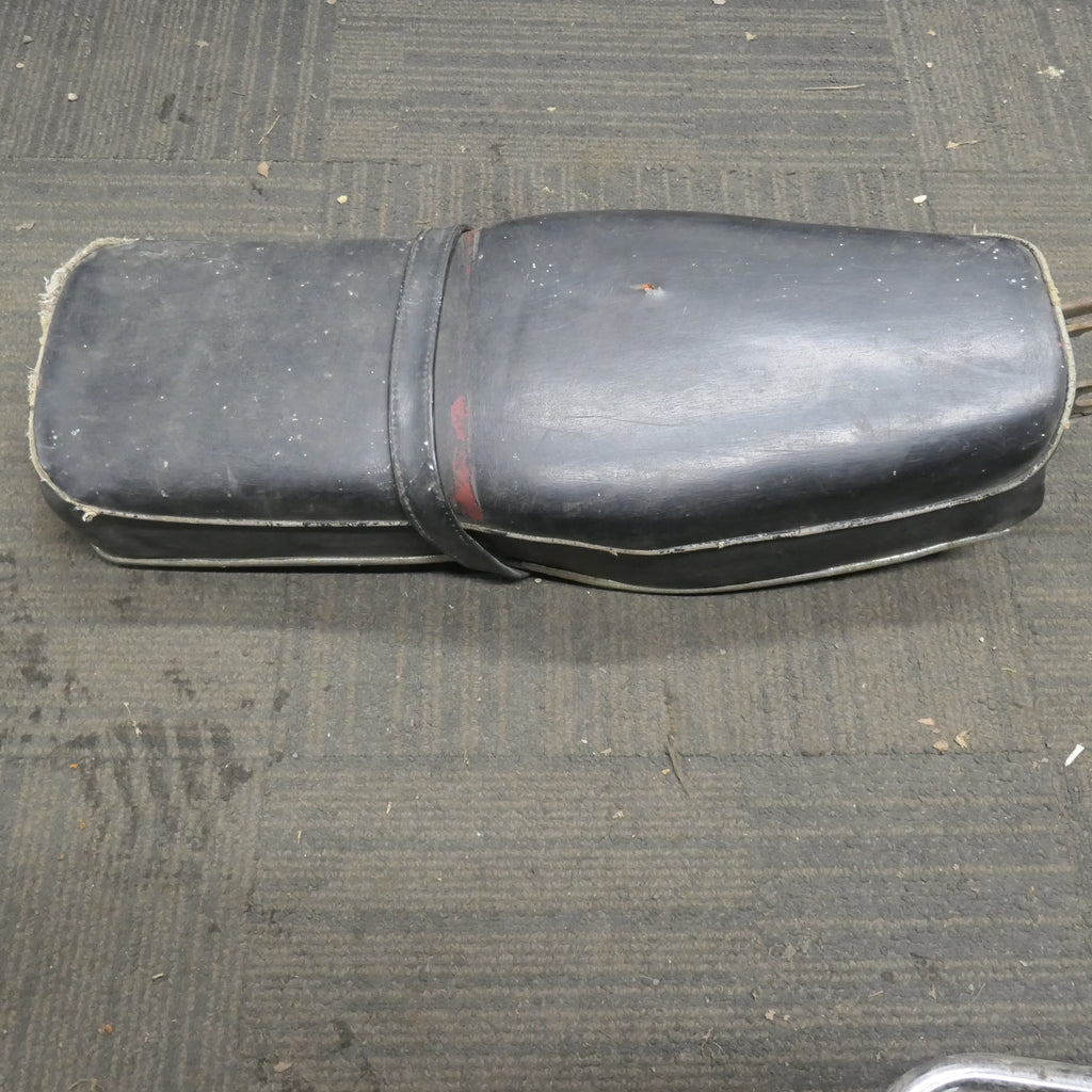HONDA C92 CA92 C95 CA95 CA160, Original Seat, for restoration.