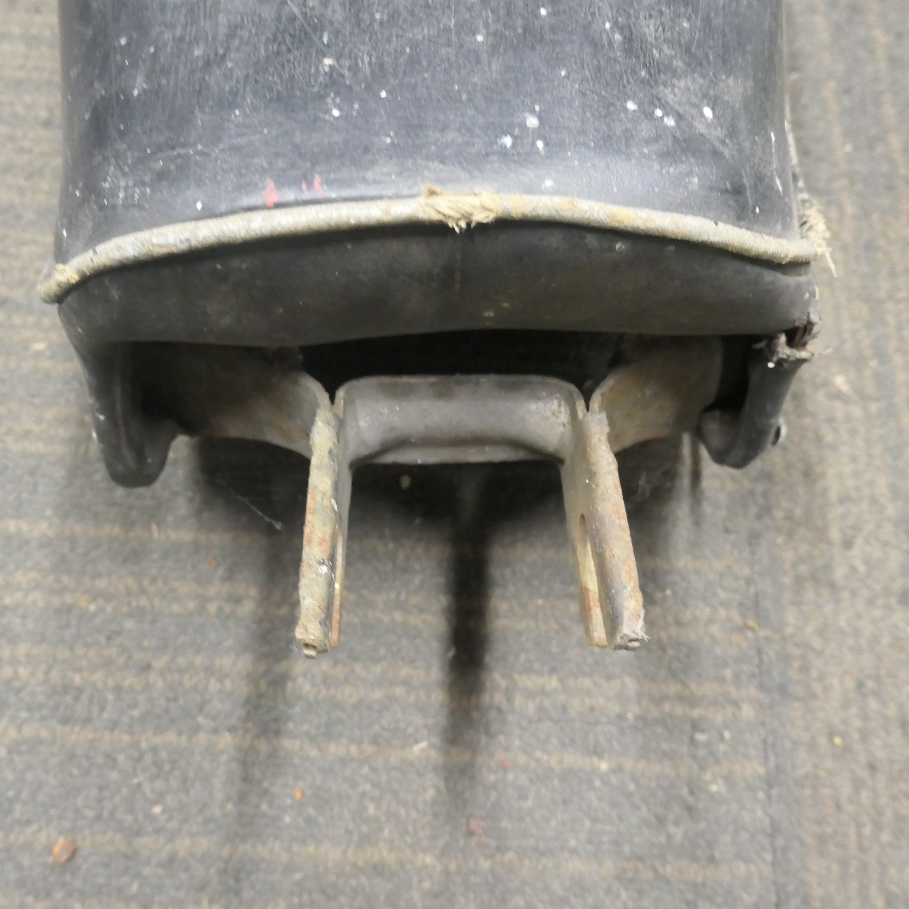HONDA C92 CA92 C95 CA95 CA160, Original Seat, for restoration.