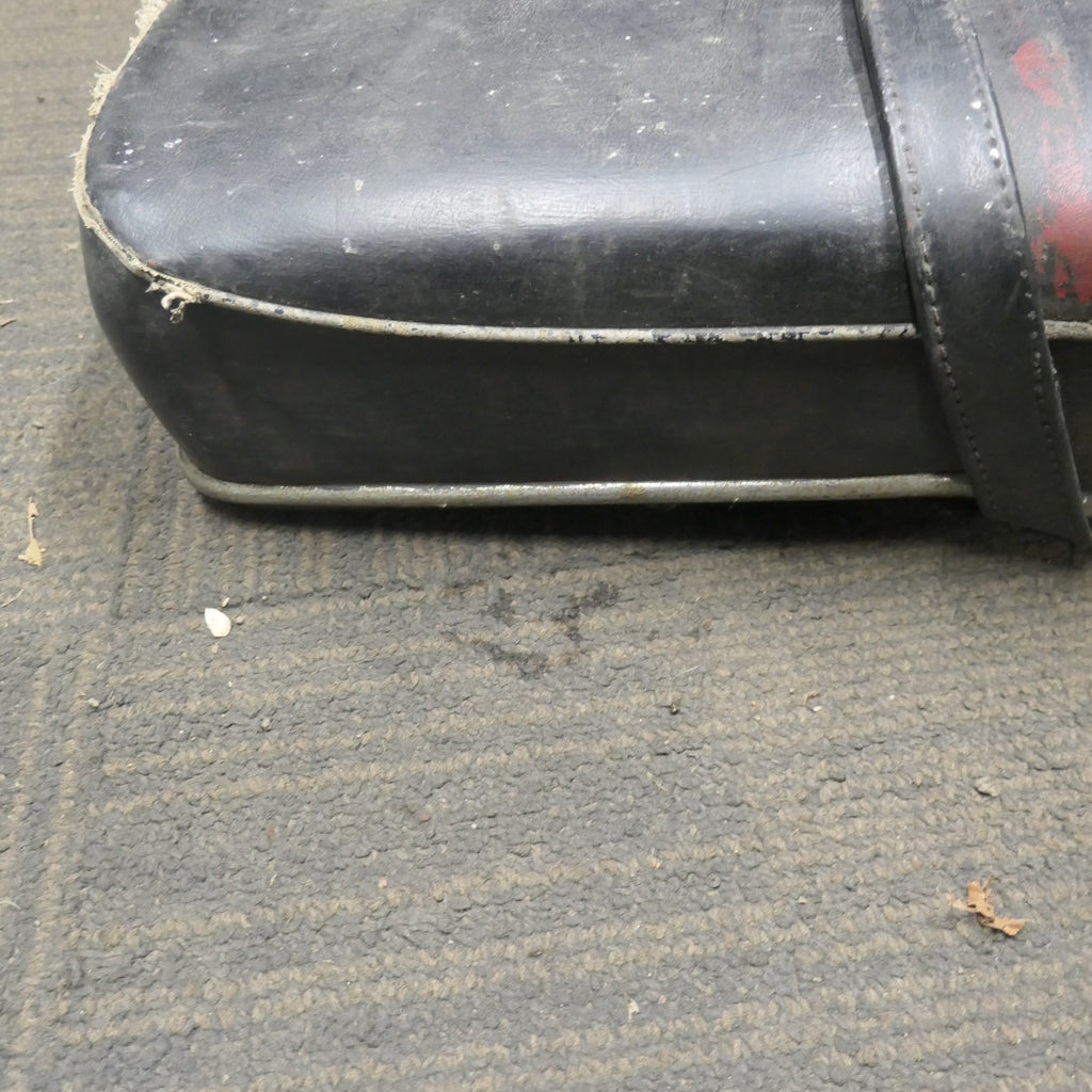 HONDA C92 CA92 C95 CA95 CA160, Original Seat, for restoration.