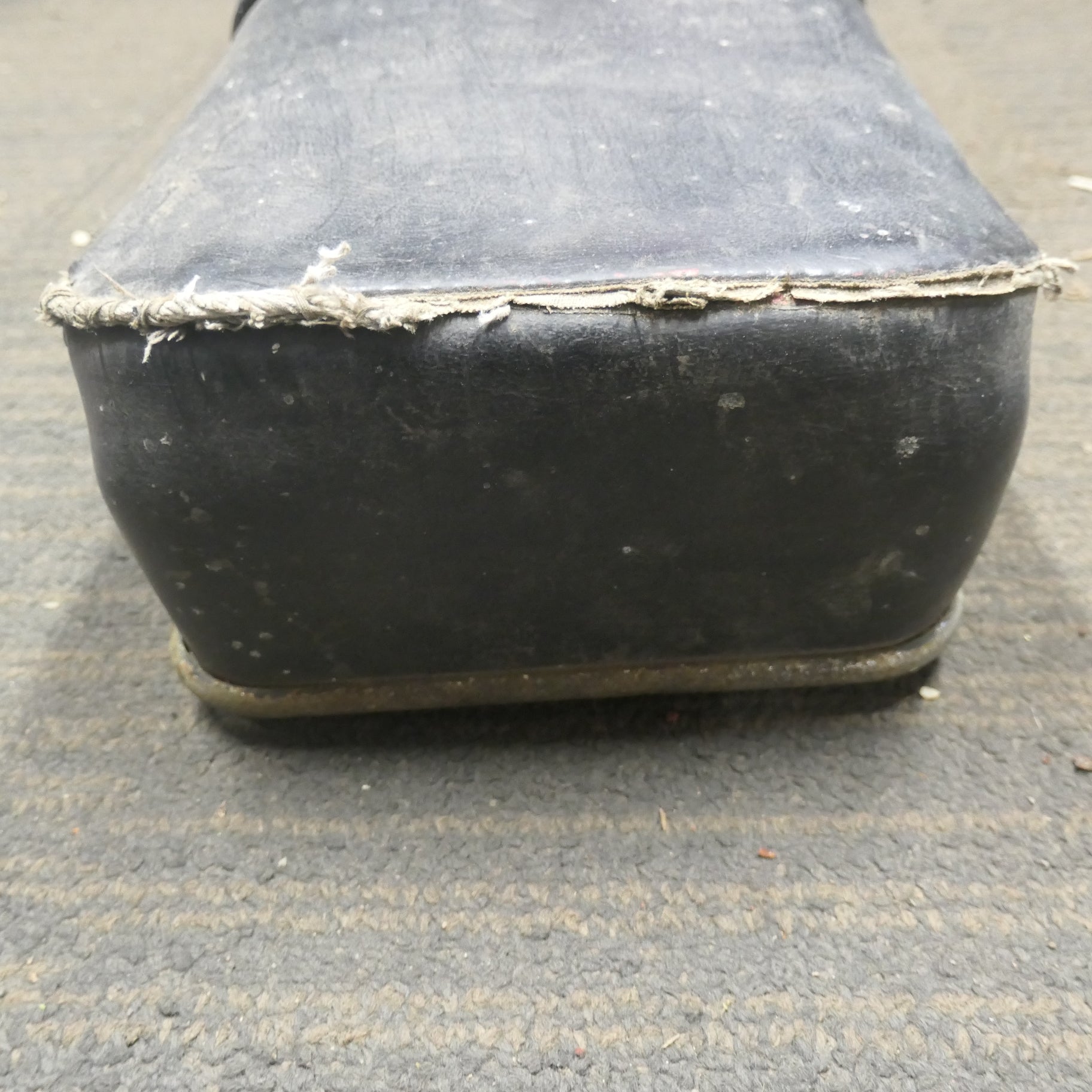 HONDA C92 CA92 C95 CA95 CA160, Original Seat, for restoration.