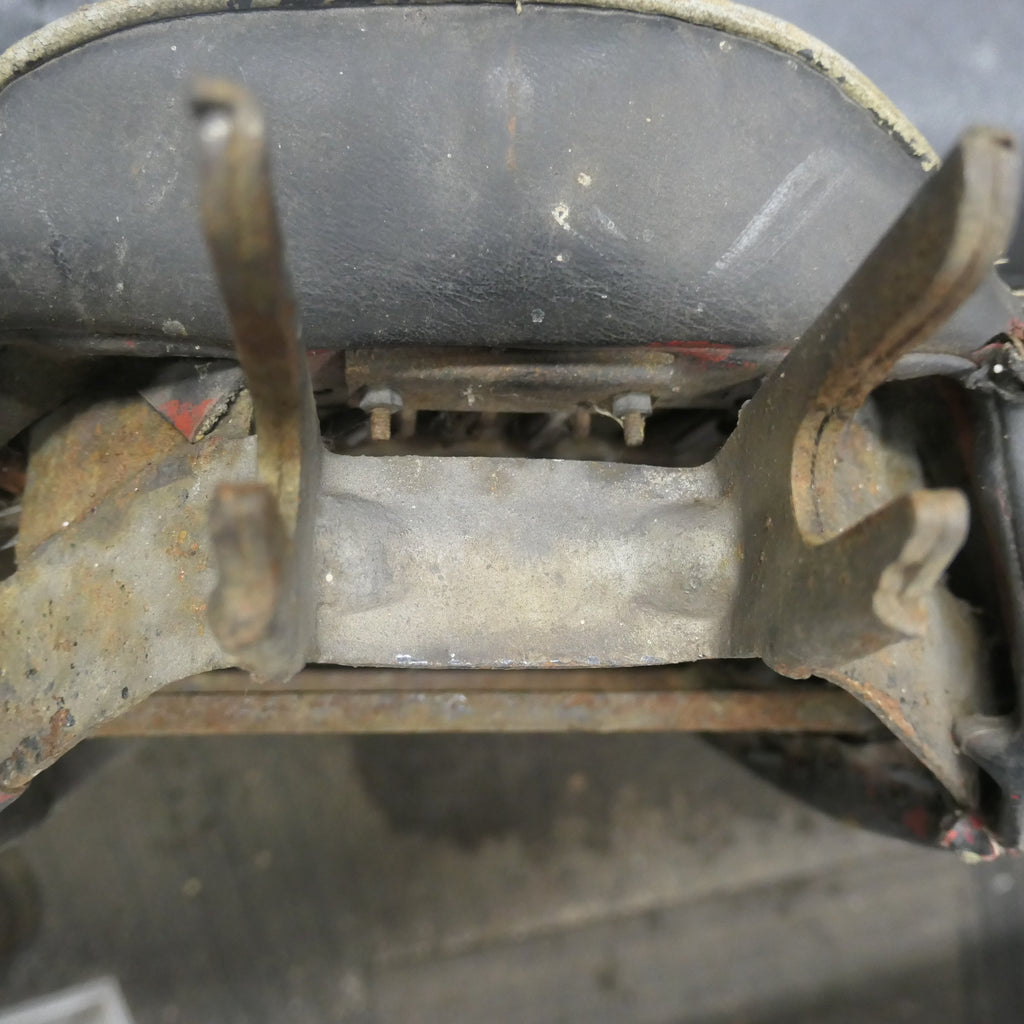 HONDA C92 CA92 C95 CA95 CA160, Original Seat, for restoration.