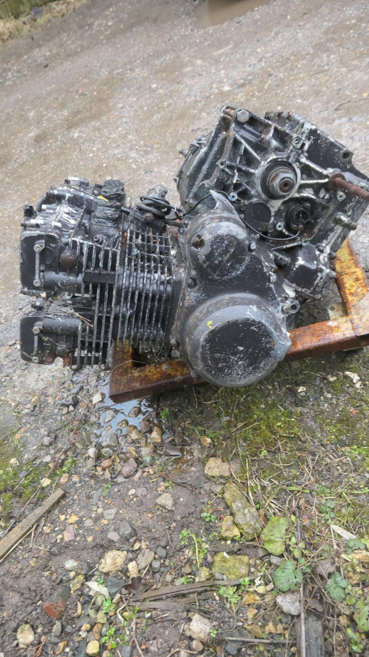 Suzuki ,GS750X Engine Frame wheels, other parts Project No paperwork