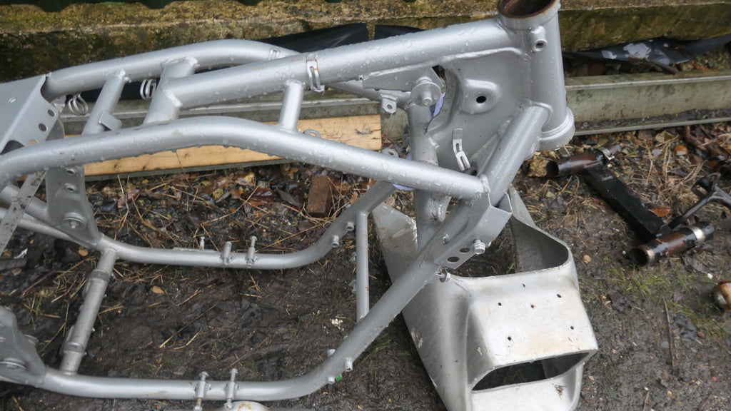 Suzuki ,GS750X Engine Frame wheels, other parts Project No paperwork