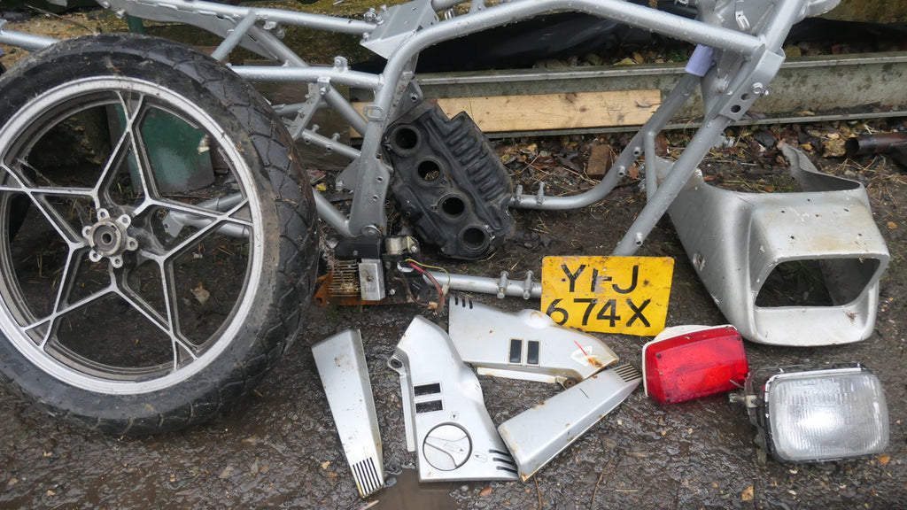 Suzuki ,GS750X Engine Frame wheels, other parts Project No paperwork