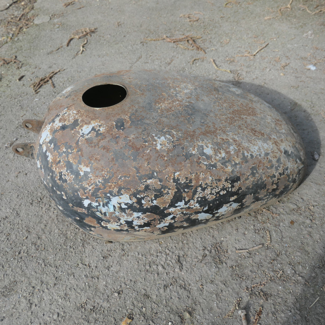 Vintage Motorcycle ,Fuel Tank, For Restoration BSA Ariel Rudge Velocette Matchless AJS etc