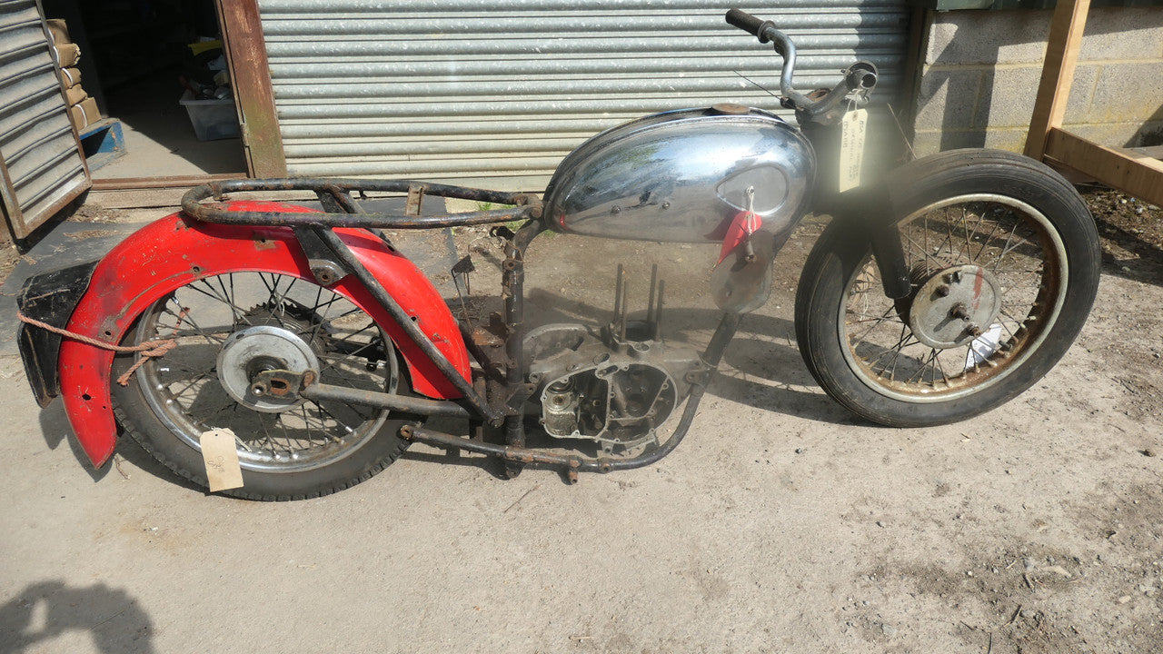 BSA C15 ,Parts Project, incomplete NO V5