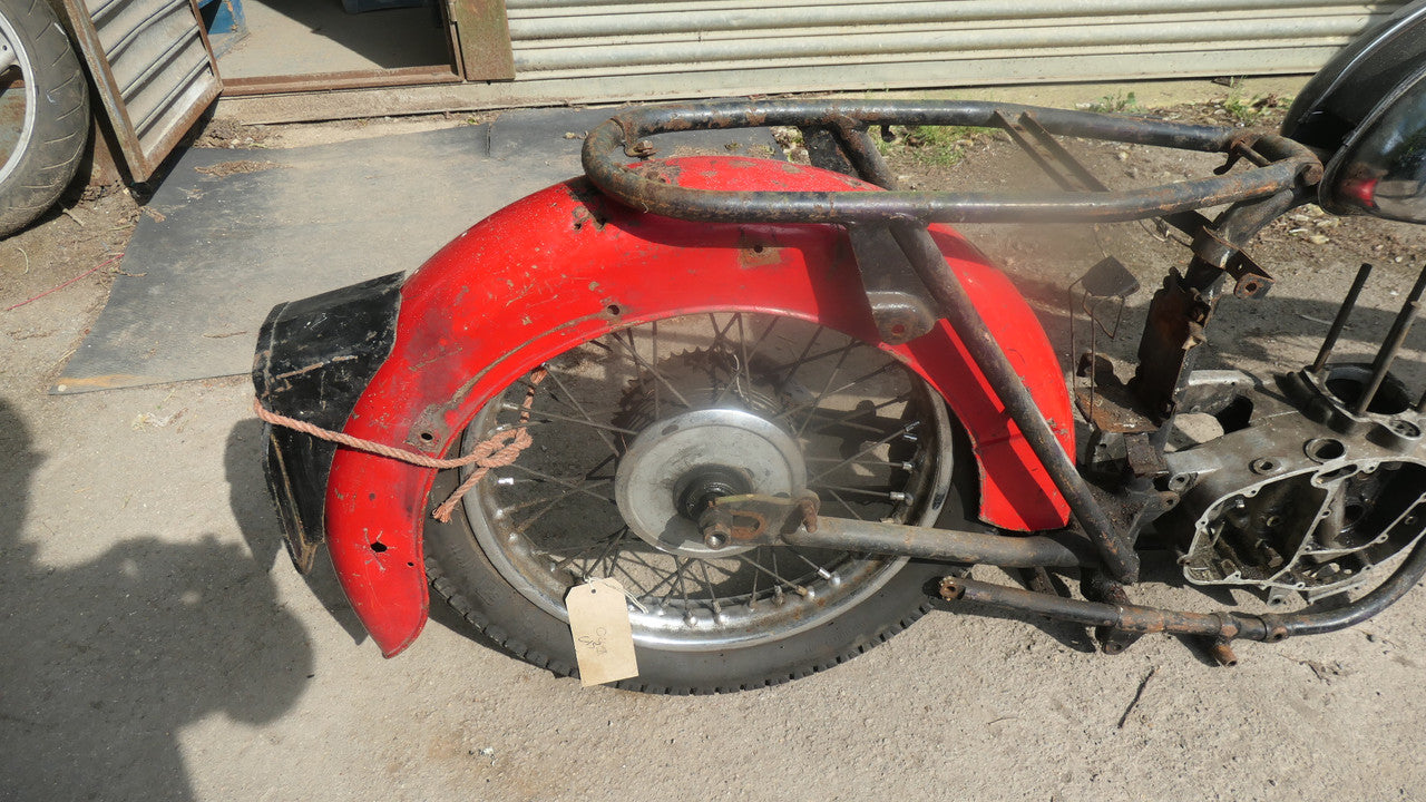 BSA C15 ,Parts Project, incomplete NO V5