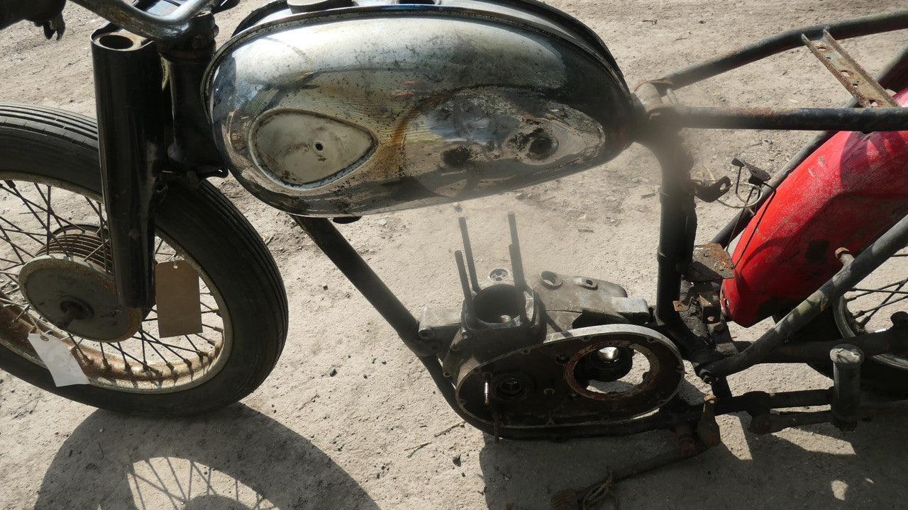 BSA C15 ,Parts Project, incomplete NO V5
