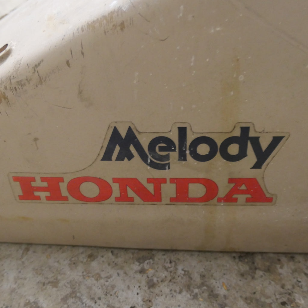 Honda Melody Deluxe, Rear Panel, Mudguard Battery Box for restoration.