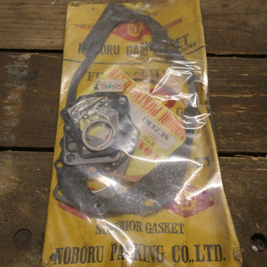 Suzuki GT125 2 Full ,Engine Gasket Set, 34009 Genuine NOS