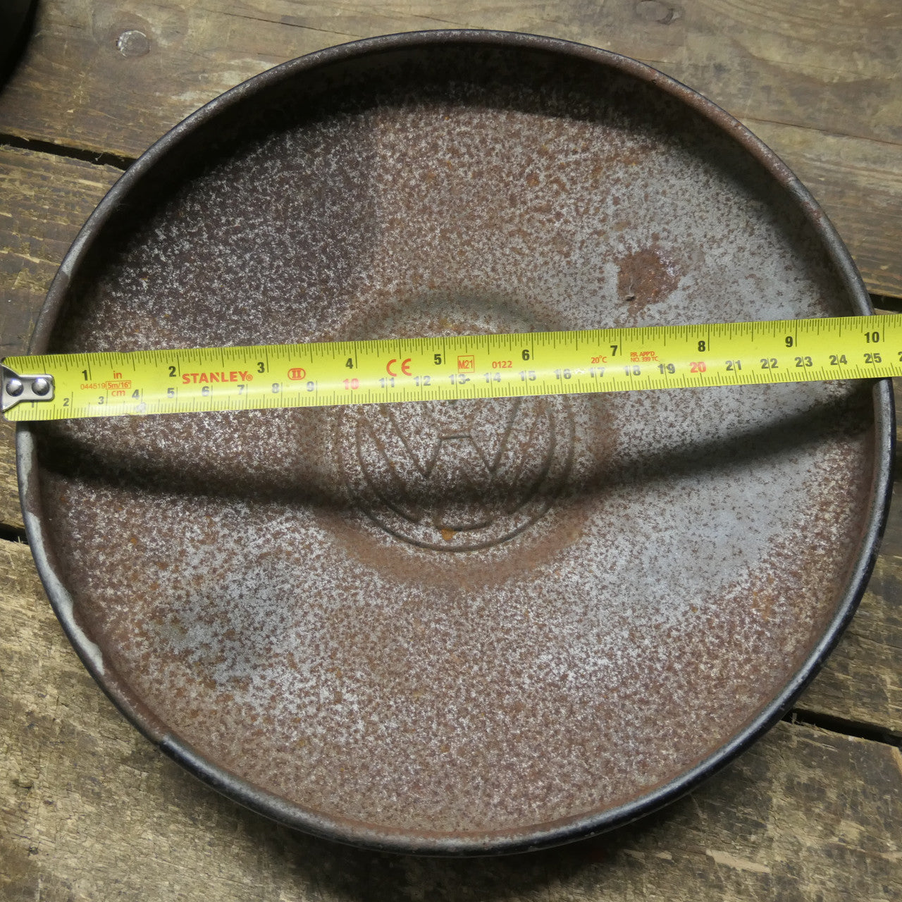Used ,Volkswagen Hubcap, X1 Restoration or Use as is