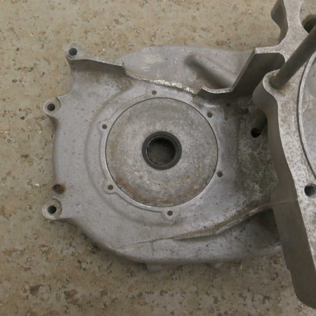 Triumph T120R Bonneville ,Left Side Crank Case, DU10802 1963 Unit Twin 650