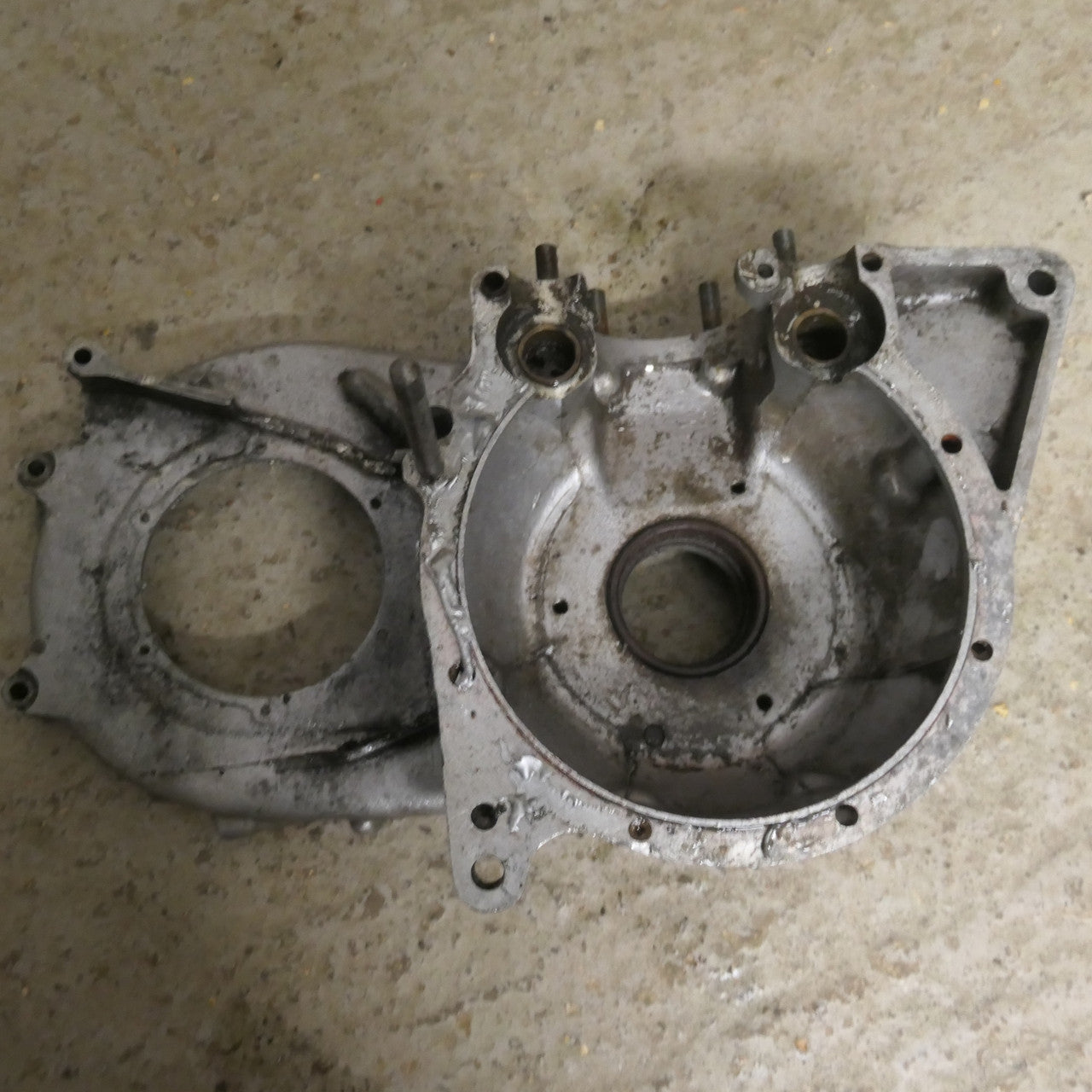 Triumph TR6R Trophy 650 Unit Twin ,Left Side Crankcase, DU65477