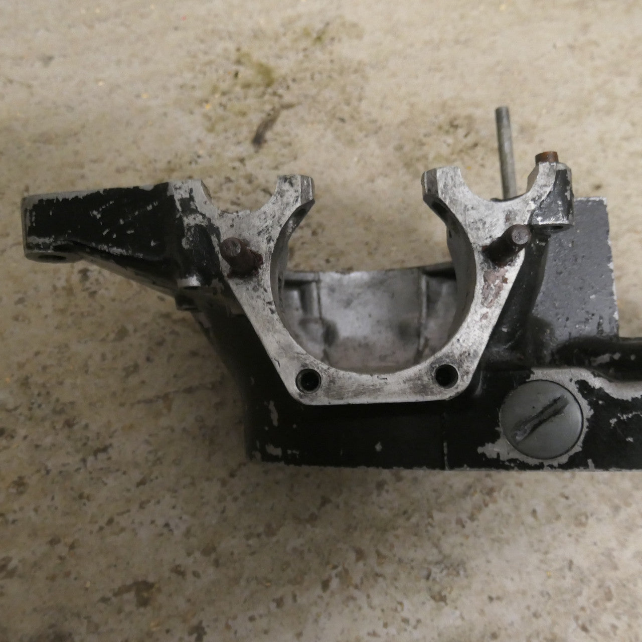 Triumph T120R Bonneville 650 Unit Twin ,Left side Crankcase, 1963 DU18010