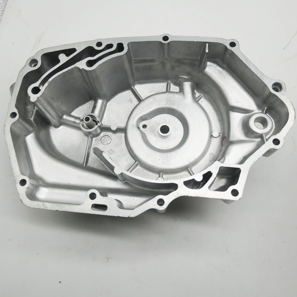 Honda CB CL200 ,Right Crankcase Cover, Genuine NOS Honda Part Number 11330-354-010
