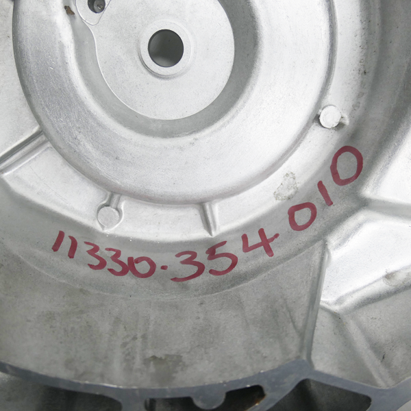 Honda CB CL200 ,Right Crankcase Cover, Genuine NOS Honda Part Number 11330-354-010