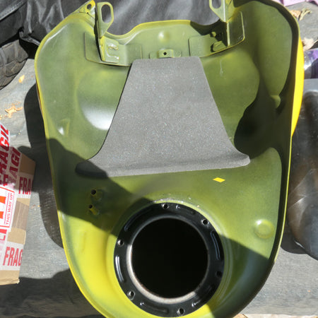 Triumph Sprint 955i RS Fuel Tank, as new Condition