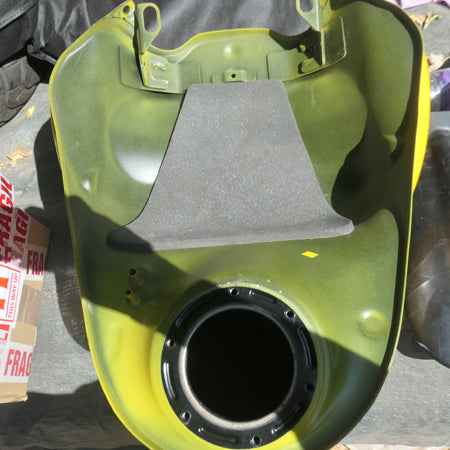 Triumph Sprint 955i RS Fuel Tank, as new Condition