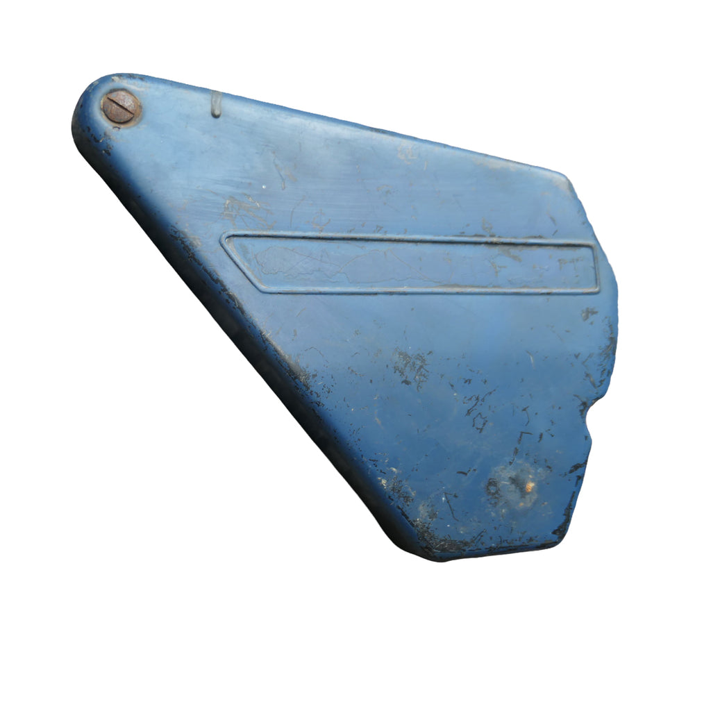 Triumph TR25W 250, Left Side Fibreglass Side Panel, 82-9477